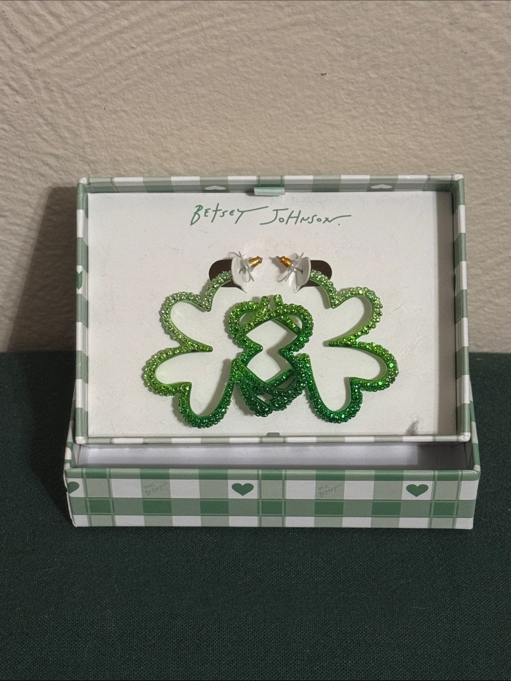 Betsey Johnson Green Glitter Shamrock Dangle Earrings